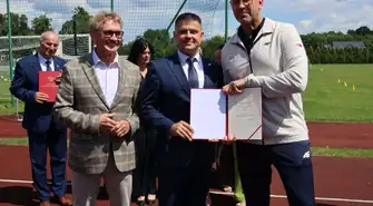 Gmina Kamieńsk otrzymuje dofinansowanie na remont budynków klubowych