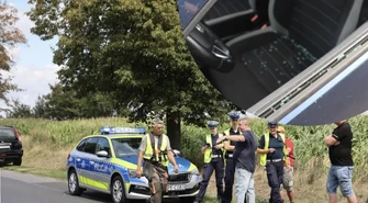 Kosili trawę, kamień poleciał w auto. Szyba wybita, winnego nie ma