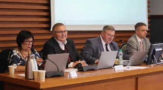 Radni wracają po wakacyjnej przerwie. Trwa sesja Rady Miasta [RELACJA NA ŻYWO]