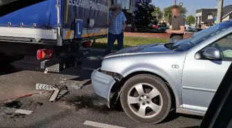Wjechał w ciężarówkę WORD-u podczas egzaminu na prawo jazdy. Kursant oblał, ale z innego powodu