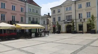 Piotrków ma problem z gospodarką? Sprawdziliśmy, jak wypada na tle Radomska, Bełchatowa, Tomaszowa i Sieradza