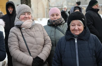 Piotrków w Kolorowym Orszaku Tradycja i Radość na Ulicach Miasta