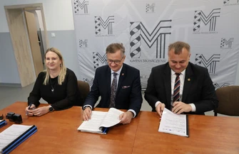 Gmina Moszczenica ponad milion złotych dofinansowania dla szkół w Srocku Jarostach i Babach