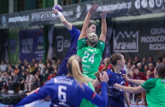 Piłka ręczna. Piotrcovia KPR Gminy Kobierzyce. Kto wygrał