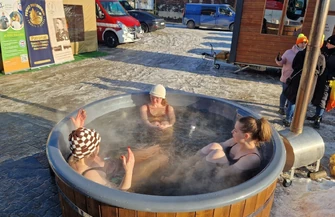 Zimne Morsy Gorące Serca. Wolbórz znów połączył morsowanie z pomocą