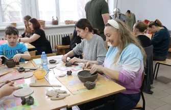 Warsztaty z garncarstwa w Akademii Piotrkowskiej