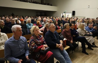 Piękny koncert karnawałowy w Akademii Piotrkowskiej. Aula wypełniona po brzegi