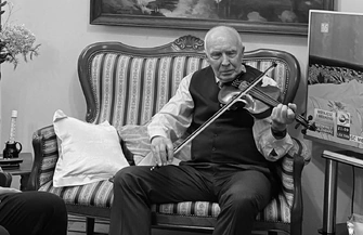 Zmarł były dyrektor III LO. Szkoła żegna Janusza Warakomskiego