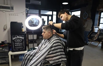 Salon piękności przed wielkim balem. Tak wyglądały przygotowania do Night to Shine w Tomaszowie Mazowieckim