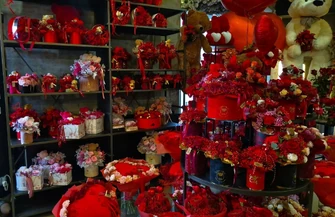 Handlowcy z Piotrkowa liczą na zakochanych