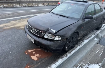 Kompletnie pijany Ukrainiec bez prawa jazdy rozbił Audi