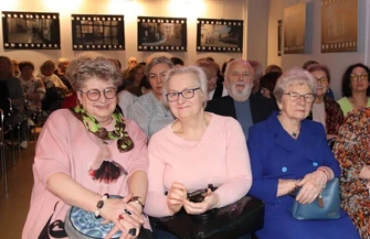 Artystyczne walentynki w OEA MOK. Poezja muzyka i taniec w paryskim klimacie