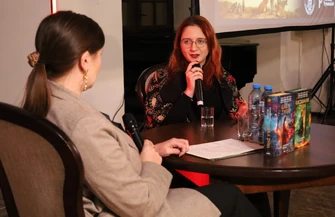 Słowiański Piotrków w zamkowych murach. Wieczór autorski Agnieszki Kulbat i koncert zespołu Folkoff oczarował publiczność