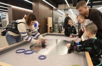 Nauka przez zabawę w Mediatece. Wielka Feta u Kopernika