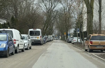 Łowca wykroczeń spowodował kolizję. Zderzył się z busem w którym były dzieci z Ośrodka Szkolno Wychowawczego