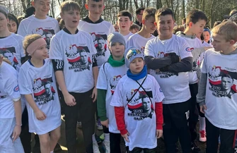 Uczniowie z Łęk Szlacheckich pobiegli w hołdzie Żołnierzom Wyklętym