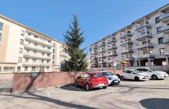 Dramat na osiedlu przy Browarnej w Tomaszowie Mazowieckim. Nie żyje 25-latka 22-latek z Piotrkowa z zarzutem zabójstwa