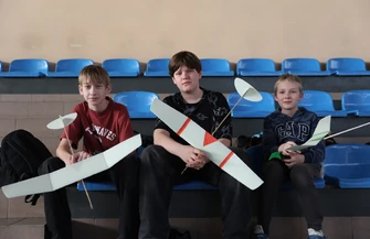 Zawody modeli szybowców w Piotrkowie 