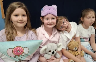 Pidżama party w Szkole Podstawowej nr 12 w Piotrkowie wieczór pełen zabawy i integracji