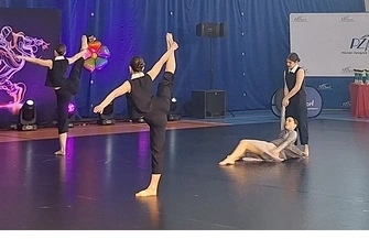 Dwanaście medali dla piotrkowskich Jaskółek