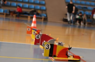 Szybcy wściekli i... na poduszce powietrznej. Zawody w Piotrkowie