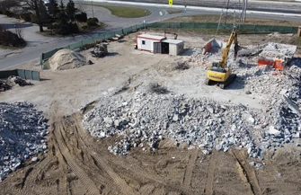 Ostatnie godziny pomnika w Polichnie. Czy pamięć odchodzi po cichu