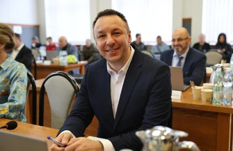 MZK Komisja Kultury i wrzawa. XXXII Sesja Rady Miasta Piotrkowa