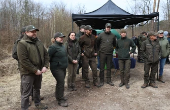 Wspólne sadzenie lasu z Nadleśnictwem Piotrków Las potrzebuje równowagi pokoleń