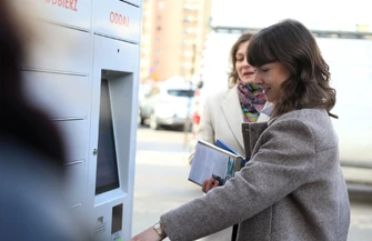 Piotrków otwiera drzwi do czytania dzięki książkomatom