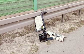 Zderzenie busa kurierskiego z ciężarówką na S8. Utrudnienia w kierunku Katowic