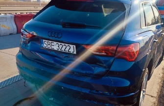 Zderzenie trzech aut na S8 w Studziankach. Jedna osoba poszkodowana