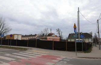 Nowy market w Piotrkowie. Czy będzie jak w Wilanowie