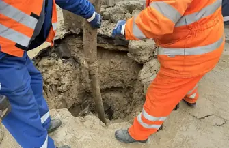 Awaria sieci ciepłowniczej w Piotrkowie. Służby wrócą do pracy w poniedziałek