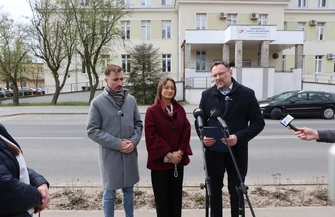 Piotrków Trybunalski sprzedaż szpitala przy Roosevelta i przyszłość oddziałów. Czy porodówka zostanie przeniesiona czy zlikwidowana