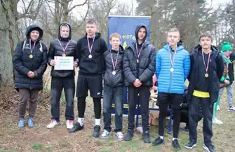 Uczniowie rywalizowali w mistrzostwach powiatu w biegach przełajowych w Wolborzu