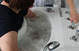 Nowoczesny sprzęt rehabilitacyjny dla mieszkańców Grabicy