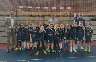 VI Memoriał im. Krzysztofa Sławskiego w Moszczenicy sportowa rywalizacja i pamięć o lokalnym pasjonacie