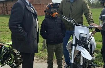 Moto piknik w Gomulinie przyciągnął tłumy. Ponad 200 maszyn na rozpoczęcie sezonu