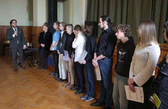 Licealiści nagrodzeni za sukcesy w olimpiadach