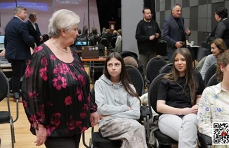 Wyjątkowe spotkanie pokoleń i powrót liceum po latach