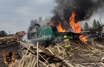 Groźny pożar tartaku pod Piotrkowem