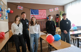 Tłumy ósmoklasistów odwiedziły III LO im. Słowackiego w Piotrkowie na Dniach Otwartych. Co przygotowano