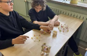 Zajęcia z doradztwa zawodowego dla ósmoklasistów praktyka i inspiracja na przyszłość