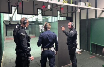 Piotrkowianin znów najlepszy w regionie. Sierż. Mateusz Kowalski z tytułem Policjanta Ruchu Drogowego 2026