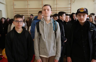 Artystycznie i sportowo Sulejów otworzył drzwi do nowego liceum