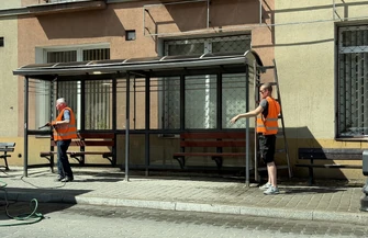 Od zniszczonych wiat do miejskiej galerii. Piotrkowianin ma na to pomysł
