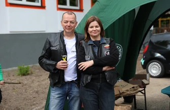 Motocykliści i leśnicy wspólnie posprzątali las. Pierwsze motosprzątanie przy ul. Wolborskiej