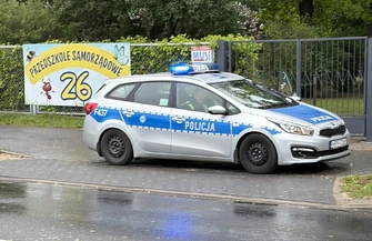 Wypadek z udziałem hulajnogi elektrycznej na Wojska Polskiego w Piotrkowie. Dokładnie dzień wcześniej doszło do niemal identycznego zdarzenia w tym samym miejscu. Mieszkańcy o zagrożeniu informowali od roku