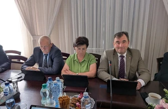 Szpital przy ul. Roosevelta w Piotrkowie. Powiat nie może sprzedać budynku