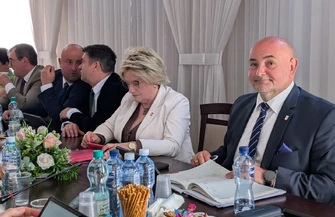 Szpital przy ul. Roosevelta w Piotrkowie. Powiat nie może sprzedać budynku